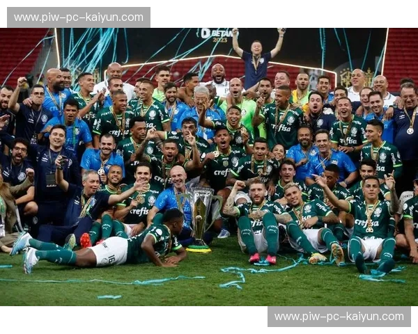 绿巨人之怒与桑巴旋风：帕尔梅拉斯与庞特普雷塔的绿茵史诗